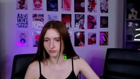 Kylie love u online show from August 16, 9:24 am