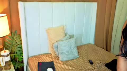 kylie_cums online show from August 7, 11:10 am