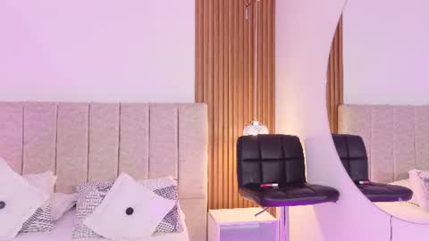 kloe sofia online show from August 14, 10:02 pm