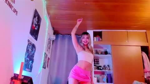   online show from August 9, 1:06 am