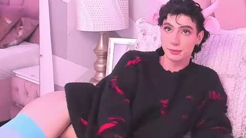 Kylie  online show from July 28, 4:18 am