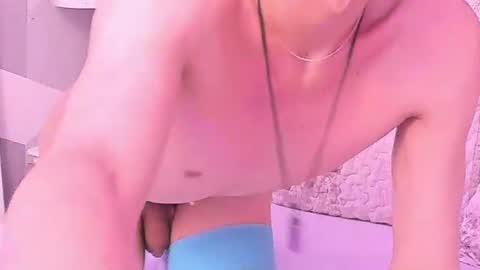 Kylie  online show from July 28, 7:36 am