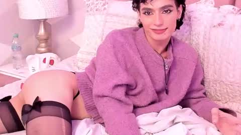 Kylie  online show from August 4, 3:47 am