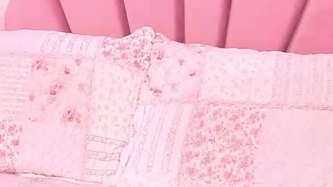Kylie  online show from August 14, 6:06 am
