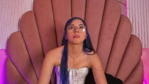 kyomi_hunt online show from August 7, 10:15 am