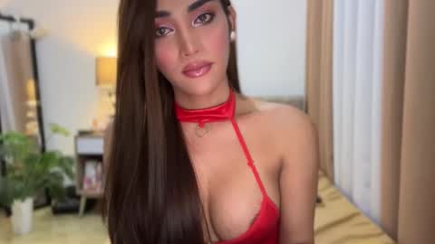 ISABEL online show from March 9, 3:30 pm