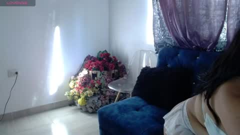 la_wuaifu1 online show from August 10, 9:05 pm