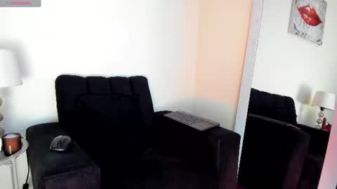 lace_victoria online show from August 2, 5:47 am