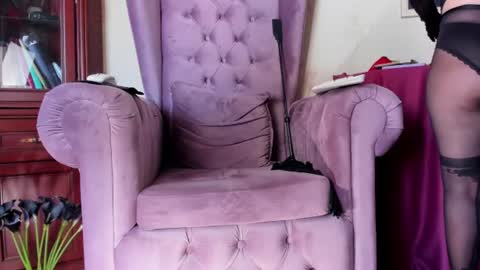 GoddessLeather online show from August 3, 1:51 pm