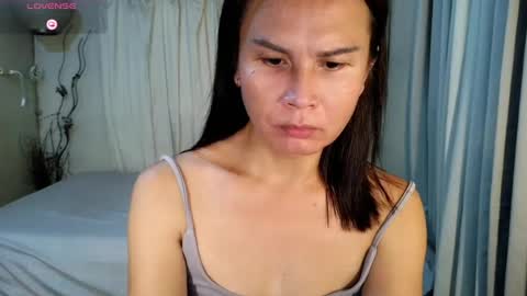 gongx13 my IG online show from August 6, 12:53 am