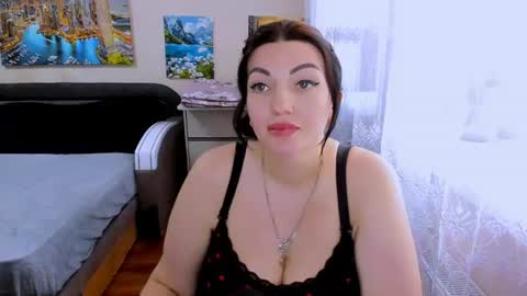 lady_boom_ online show from July 19, 9:33 am