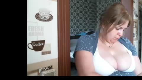 lady cute cat29 online show from July 27, 5:57 am