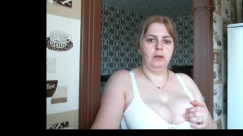 lady cute cat29 online show from August 3, 5:58 am