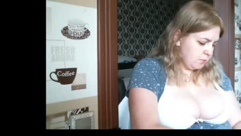 lady cute cat29 online show from August 5, 2:42 am