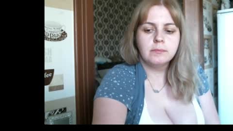 lady cute cat29 online show from August 5, 12:25 pm