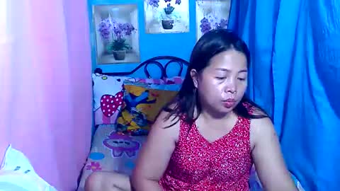 lady_in_bed69 online show from July 30, 1:46 am
