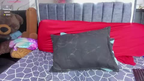 lady_lucy69 online show from June 18, 1:22 pm