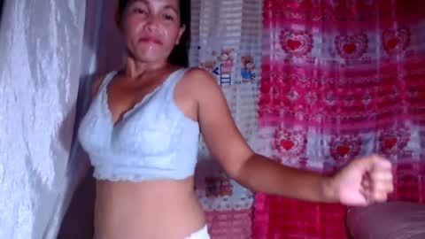 lady_maria54321 online show from September 5, 5:23 am