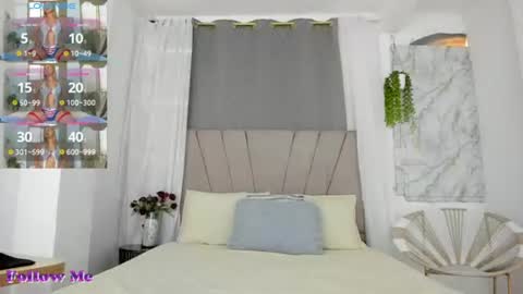 lady_miss___ online show from August 8, 1:11 pm