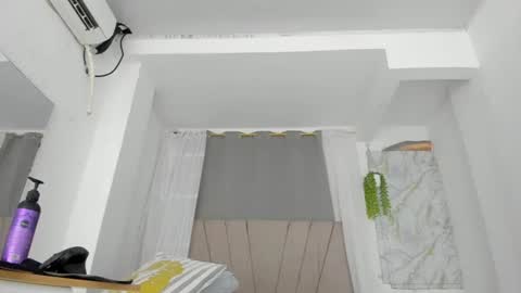 lady_miss___ online show from August 10, 5:58 pm