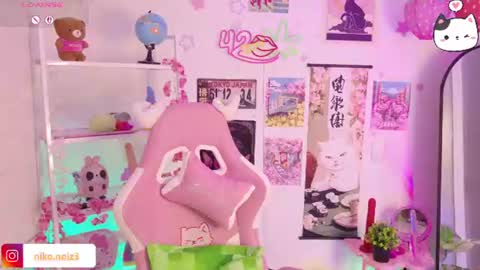 Lady  online show from August 6, 12:31 am