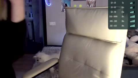 lady_smile69 online show from April 12, 3:47 pm