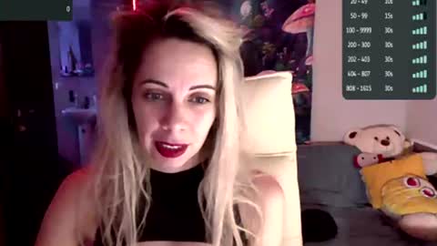 lady_smile69 online show from August 30, 1:05 am