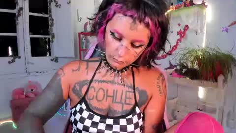 Ask me online show from July 9, 9:31 pm