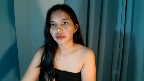 lady_veronicax online show from August 11, 11:12 am