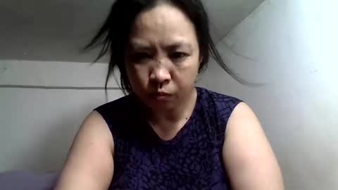 ladybignipples4u online show from April 12, 8:59 am