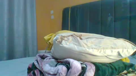 lindah32 online show from July 13, 11:21 pm