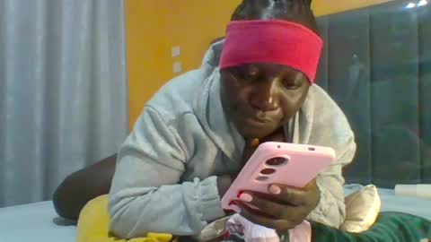 lindah32 online show from July 14, 3:44 am