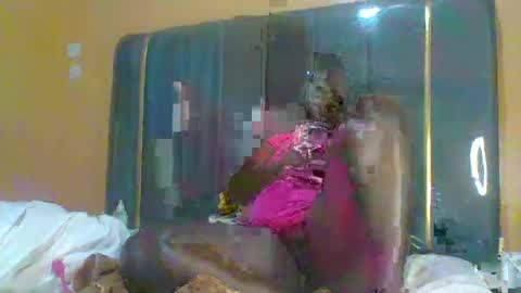 lindah32 online show from July 21, 8:33 pm