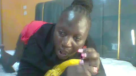 lindah32 online show from July 22, 12:57 am
