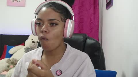 leidy daniela online show from August 12, 12:57 am