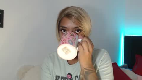 leidy daniela online show from August 14, 2:15 am