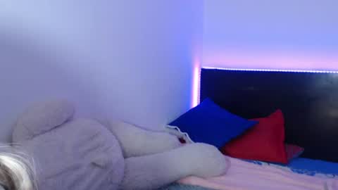 leidy daniela online show from August 15, 2:04 am