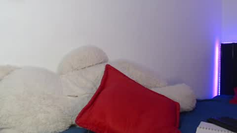 leidy daniela online show from August 16, 6:23 pm