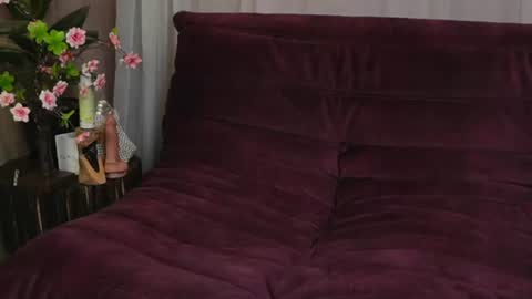 LadyEmelymoon online show from July 31, 11:43 pm
