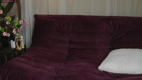 LadyEmelymoon online show from August 11, 8:22 pm