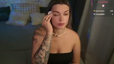 ladylancaster online show from July 29, 6:26 pm