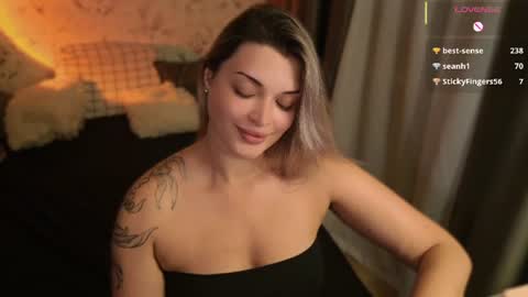 ladylancaster online show from August 1, 7:09 pm