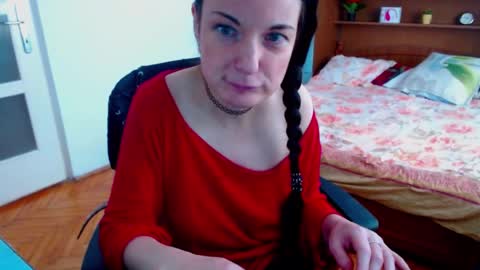 LadyLHoty online show from July 1, 10:49 am