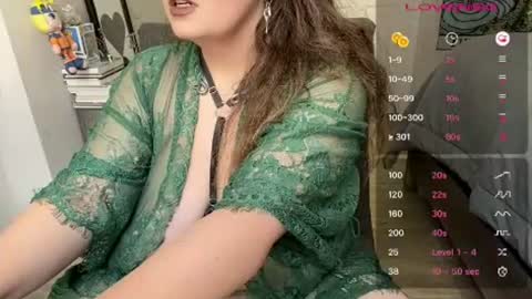 Liv  Jay online show from June 23, 2:40 pm