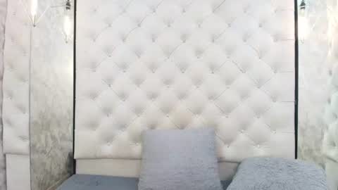 LadyMiaX online show from August 13, 6:16 am