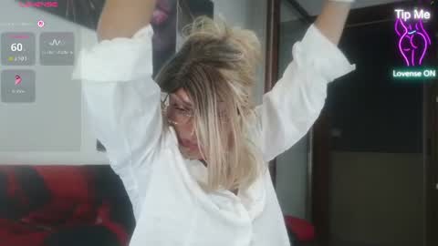 Oxana online show from August 8, 3:28 am