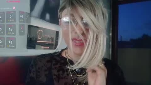 Oxana online show from August 13, 4:04 am