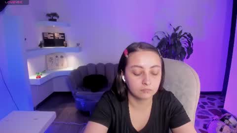 Lady  online show from August 10, 4:14 am