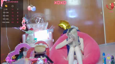 Skinnygirl online show from July 26, 3:11 am