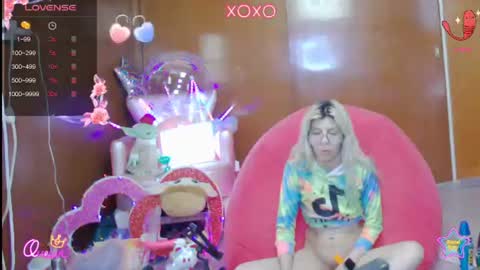 Skinnygirl online show from July 28, 1:11 am